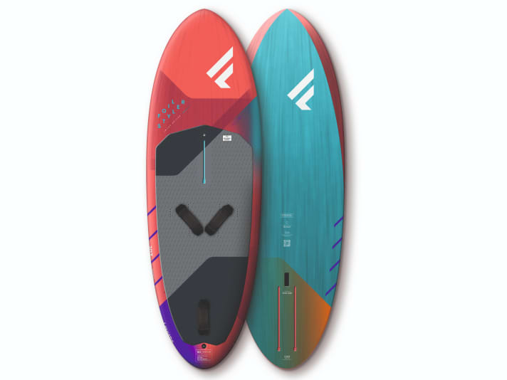 The Fanatic Foilstyler is available in two sizes