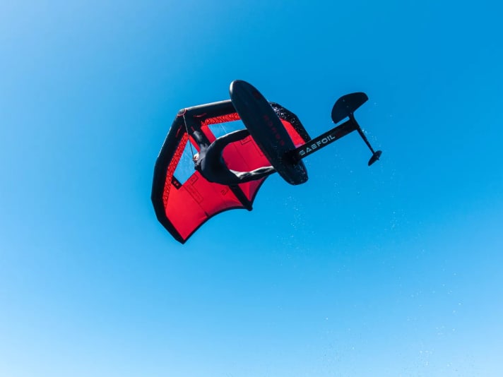 wing/Gunsails-Hy-Wing-V2-Action-1012_b491399d6e36062832c1c9eb481fe6d3