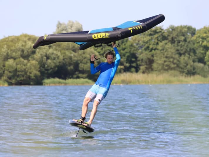 The handle system allows variable gripping