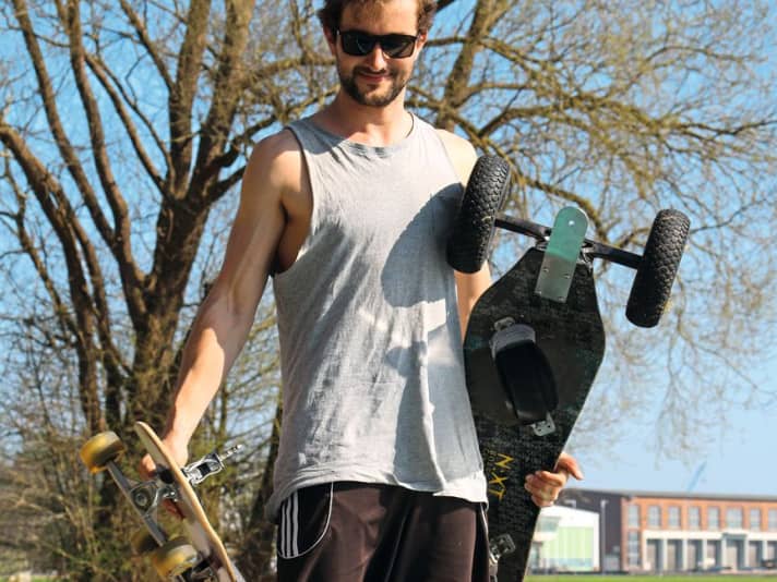 Almost anything that rolls is suitable for wind and wingskating - e.g. skateboards or mountain boards (right)