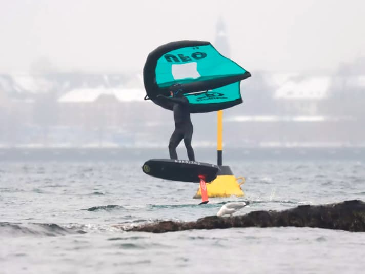 Thanks to the stiff mini booms, the UFO Wing can be controlled very precisely