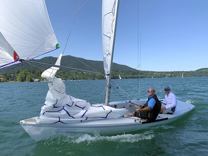 Hier war der Mader-Tempest gerade neu: 2019 gewannen Markus Wieser und Thomas Auracher ihren ersten gemeinsamen Tempest-WM-Titel auf dem Tegernsee. Ihre Erfolgsgeschichte schreiben sie bis heute fort. Das dritte WM-Gold gab es an diesem Wochenende in Kiel | 