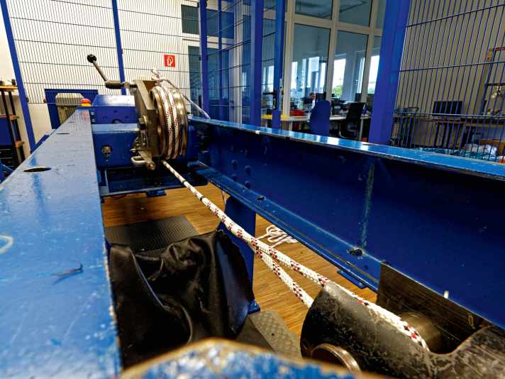 Im Prüflabor der Firma Liros