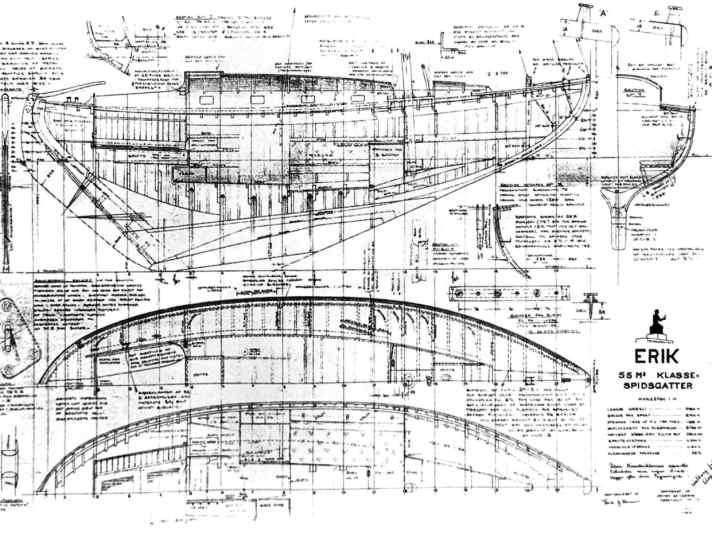 Die sehr großen und detailliert ausgeführten Originalpläne von Aage Utzon gab es beim Kauf zum Glück dazu.