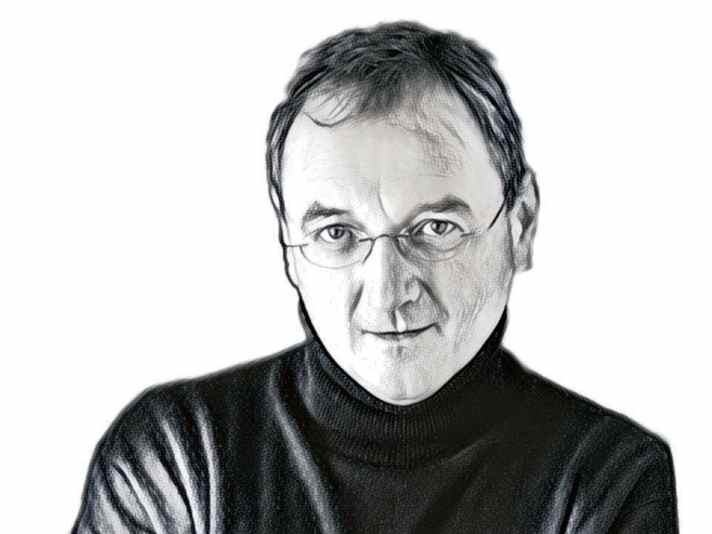 Modificata con l'app Prisma con i capelli ricci