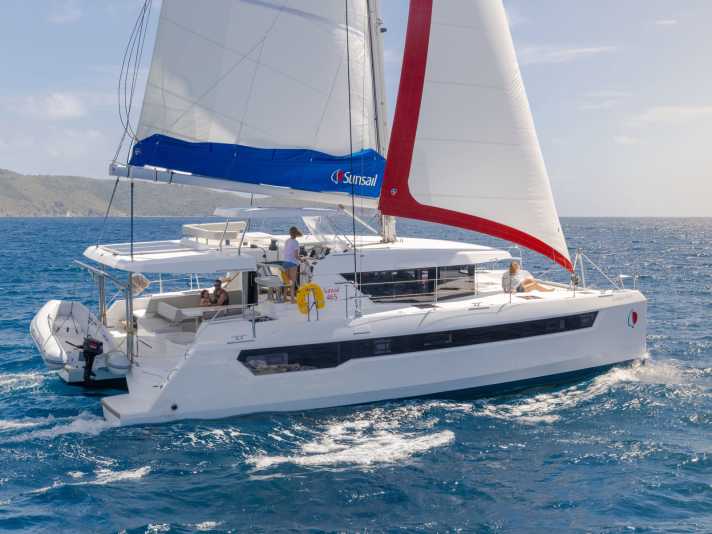 yacht/1600x1200_b5d3eda3bb6f784d79cc0d37fca51d58