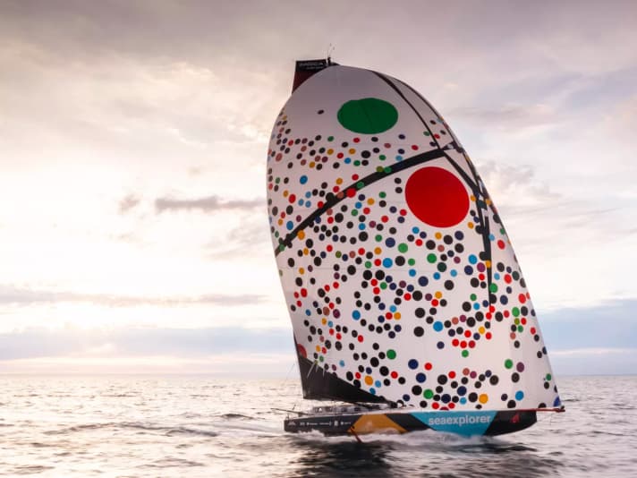 Das farbengewaltige Spinnaker-Kunstwerk von Sarah Morris |  