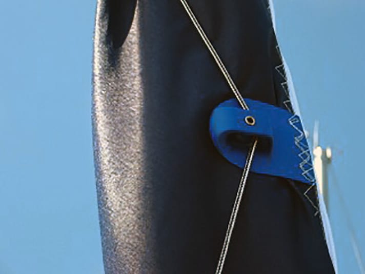 A tube over the genoa protects against UV radiation