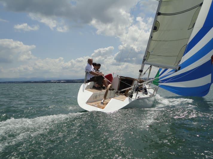   Das offene Heck der Diamant***. Der Großbaum ist noch eine konventionelle Version