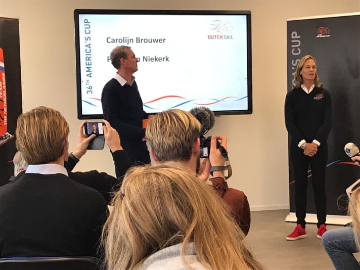   Carolijn Brouwer e Peter van Niekerk sono stati presentati in una serie di incontri con potenziali partner per la campagna della Coppa d'Olanda.