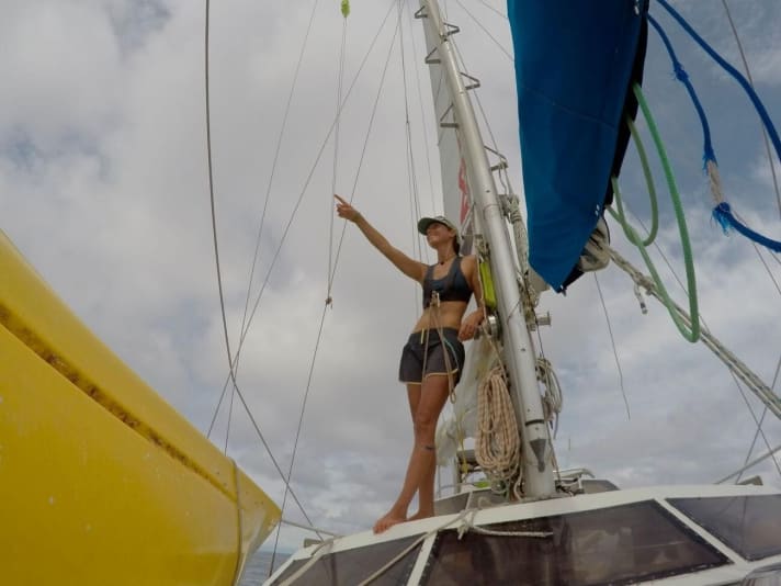   A fait preuve de persévérance - mais quelle est la suite du voyage ? La skipper Nike Steiger sur son bateau