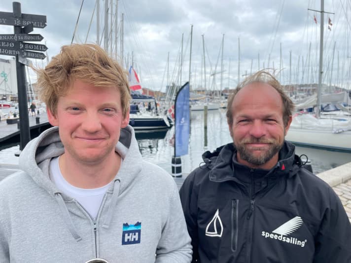   Furioso e leale: Oliver Schmid-Rybandt (a destra) e Max Gurgel hanno dato vita al duello più emozionante tra le piccole barche a chiglia. Alla fine, Schmidt-Rybandt ha avuto la prua del suo Dehler 30 od alcuni secondi di vantaggio su Gurgel al traguardo.