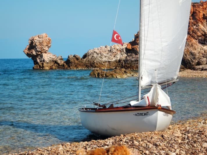   Pour le skipper, il est important de pouvoir débarquer son bateau partout. Avec le dériveur Zef, pas de problème