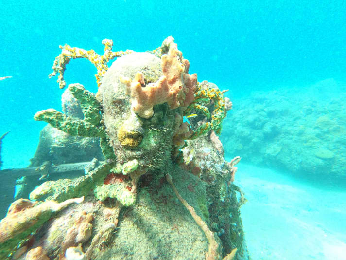   Sculpture sous-marine au large de la Grenade