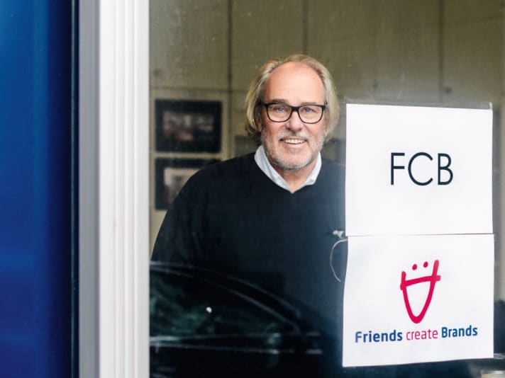 yacht/MKR_8559_ce178db96c7f08a35b130171f99481df