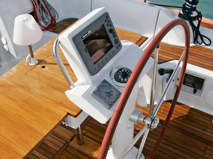 FOTO © JEAN-MARIE LIOT MENZIONE OBBLIGATORIA PER OGNI UTILIZZO BENETEAU OCEANIS 37