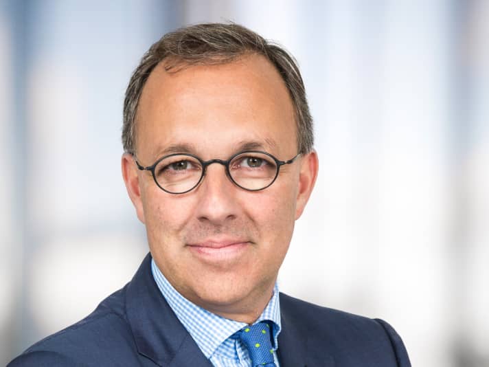 Der Hamburger Rechtsanwalt Stefan Denkhaus ist vom Gericht zum vorläufigen Insolvenzverwalter für AWN  bestellt worden