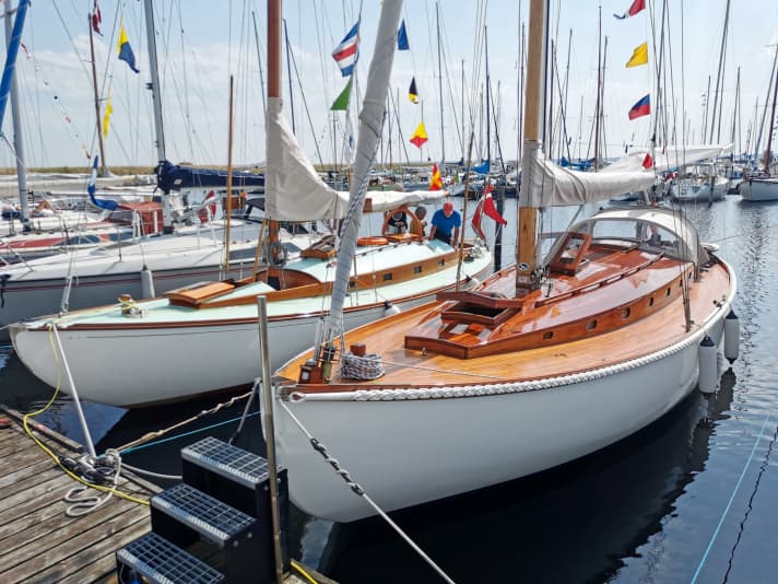 The last two 55s next to each other clearly show the design differences