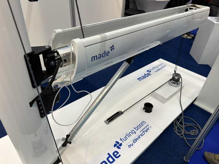 Der E-Wincher-Elektroantrieb in einem Rollbaum von Made