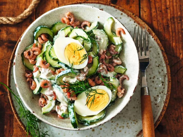 Cooking on board: prawn salad with egg and cucumber