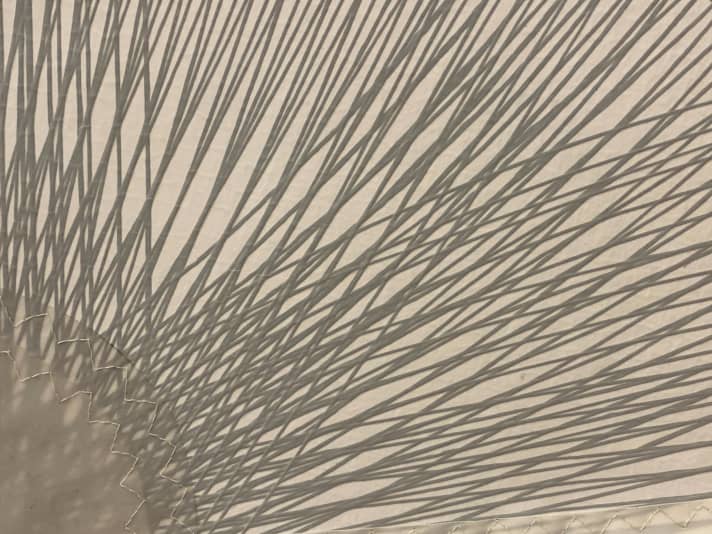 Fibre portanti tra tafetta e termoplastica