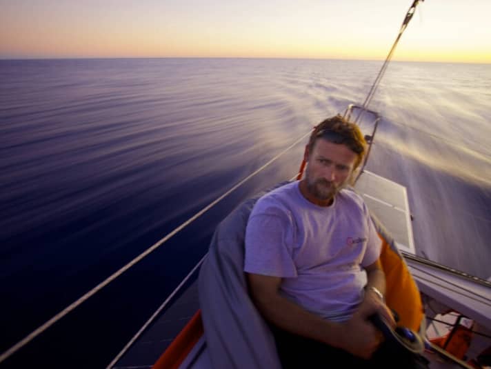   Sanso last had to steer "Acciona" by hand