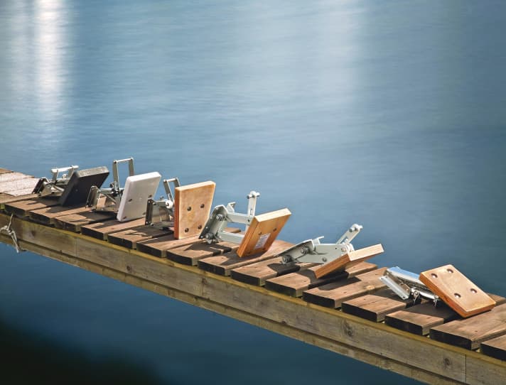   Our "test mirror" was attached to a working raft. The auxiliary engine was a 6 hp Tohatsu with a long shaft.