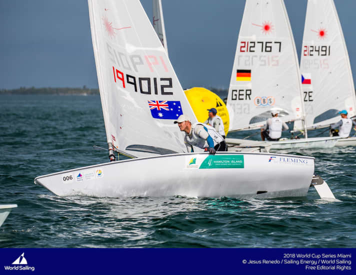   Philipp Buhl a ouvert la régate de Coupe du monde de Laser avec beaucoup de force et une bonne vue d'ensemble.