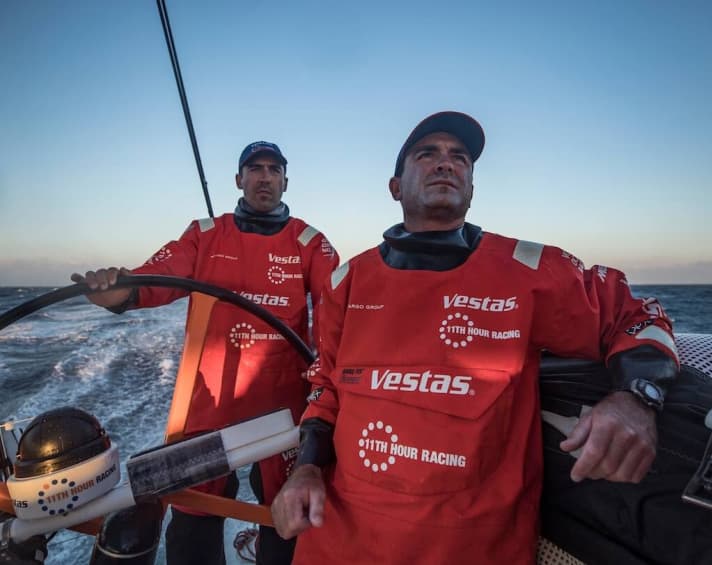   Le skipper Charlie Enright et son ami et cofondateur Mark Towill portent une lourde responsabilité dans l'équipe Vestas 11th Hour Racing