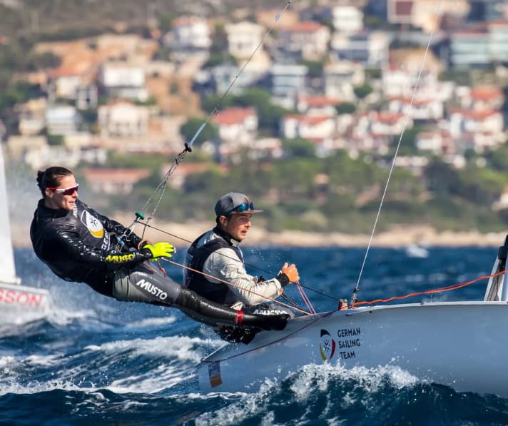 Simon Diesch und Anna Markfort sitzen erst seit wenigen Monaten in einem Boot. Mit Platz fünf trugen sie zum deutschen Nationensieg bei der WM in Israel bei und erfuhren viel Bestätigung für ihre gemeinsame Olympia-Kampagne