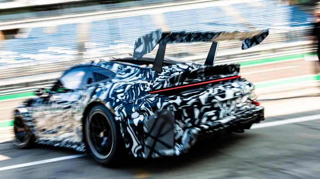 Porsche 911 Cup-Rennwagen für Start in der Saison 2026: Weltpremiere im Sommer