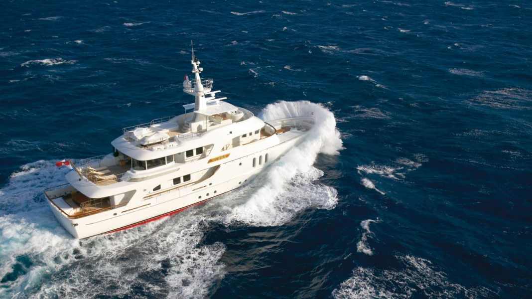 Boating practice: Seaworthy motorboats - Once across the Atlantic