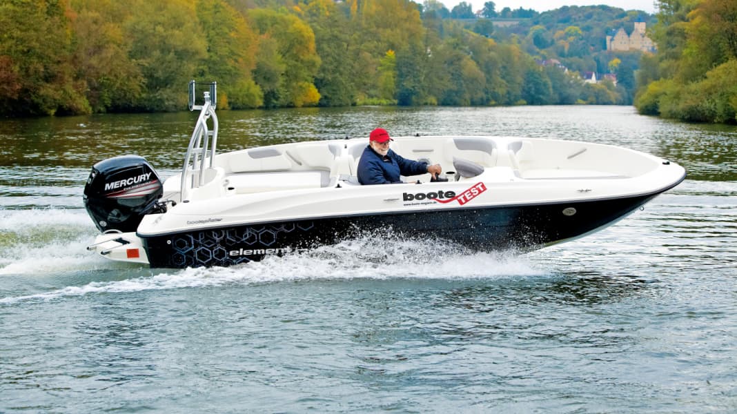 Bayliner Element XL BOOTE