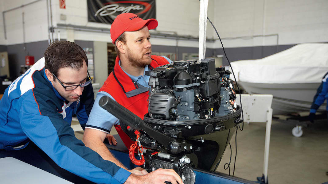 25-PS-Außenborder Motorentest - 4 Motion