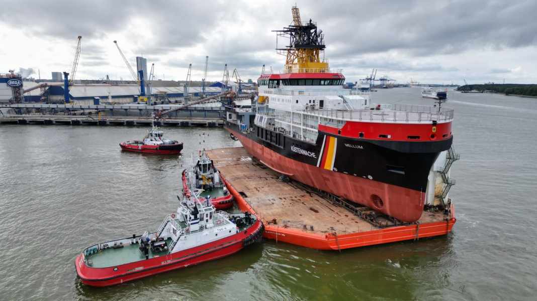 K-stenwache-Mehrzweckschiff-Mellum-zu-Wasser-gelassen