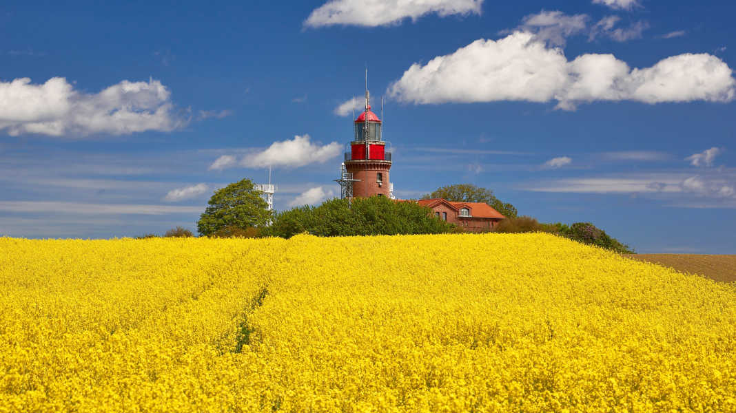 Ostsee: Leuchtturm Buk nach Reparatur wieder in Betrieb