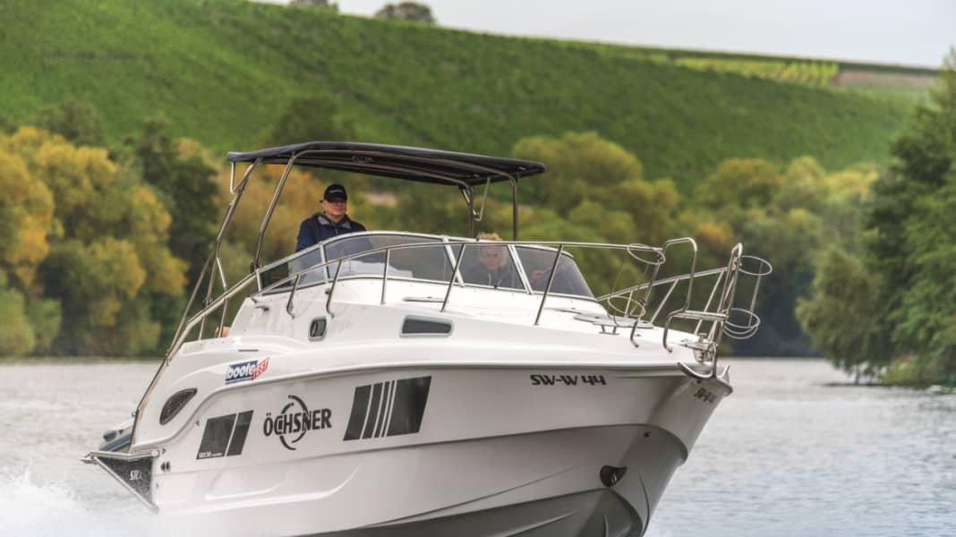 Test: Cabin boat - Öchsner SRX30-Yachtline