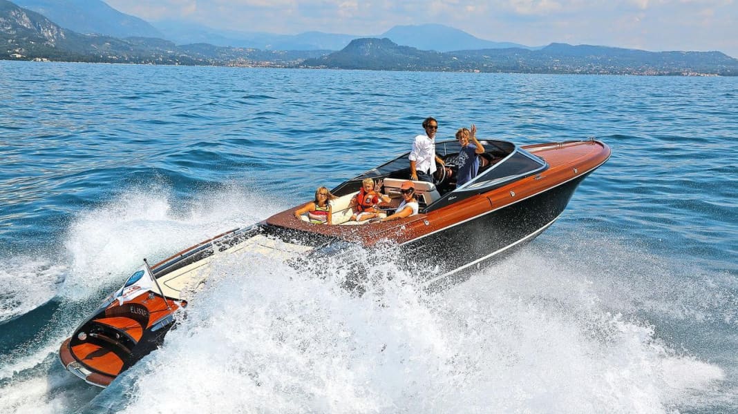 Riva: Restoration, trade, boat service - Hidden beauties