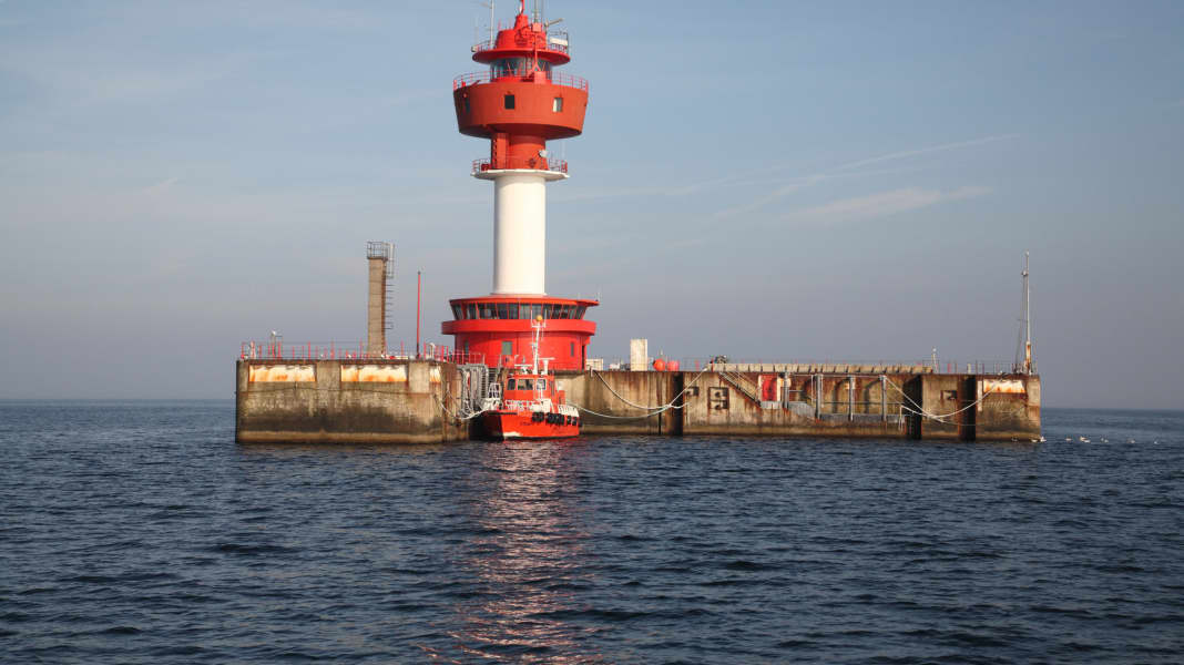 Storm surge damage: fears for the Kiel lighthouse