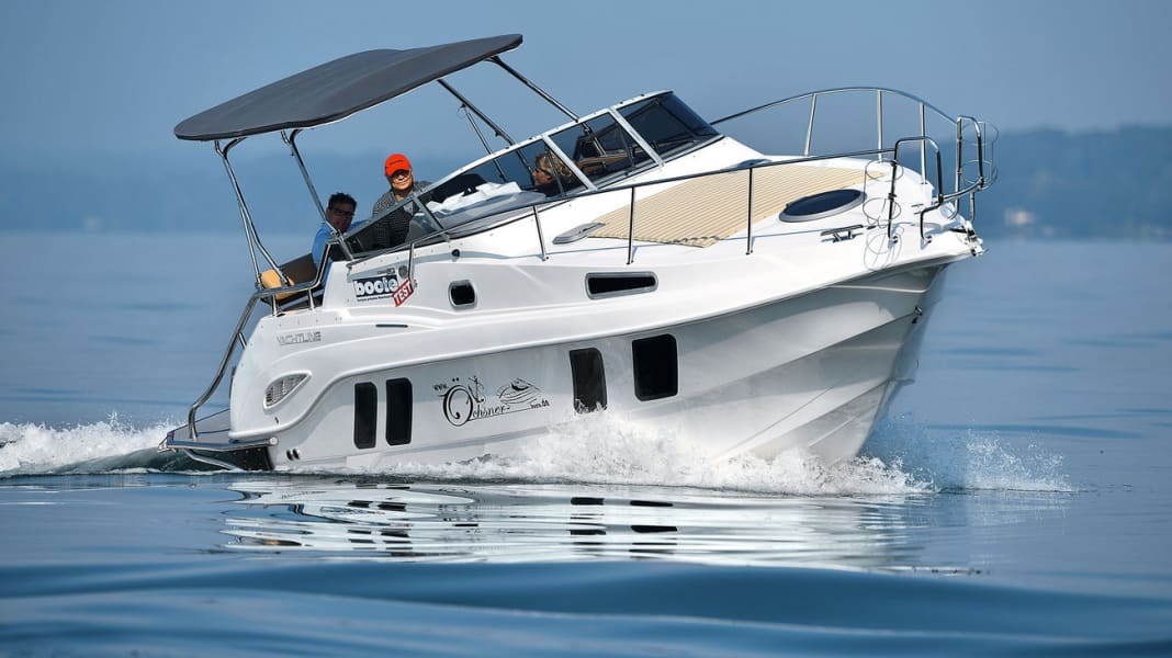 Test: Öchsner Yachtline 30 - Trailerbares 30-Fuß-Boot