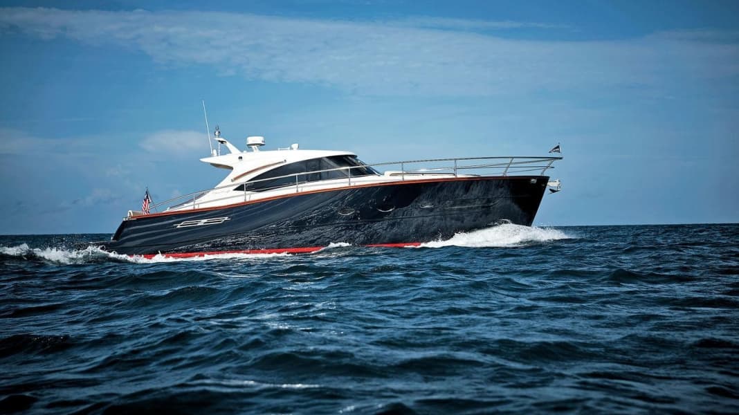 Novelty: Chris Craft Commander 42 - Who dares not ...