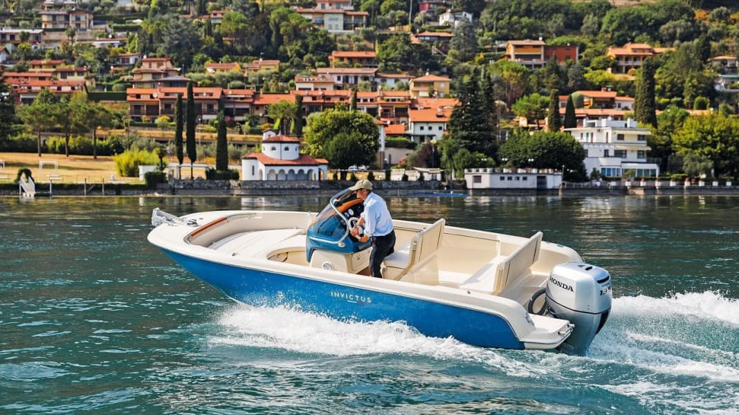 Neuheit: Invictus 200 FX - Ansichtssache