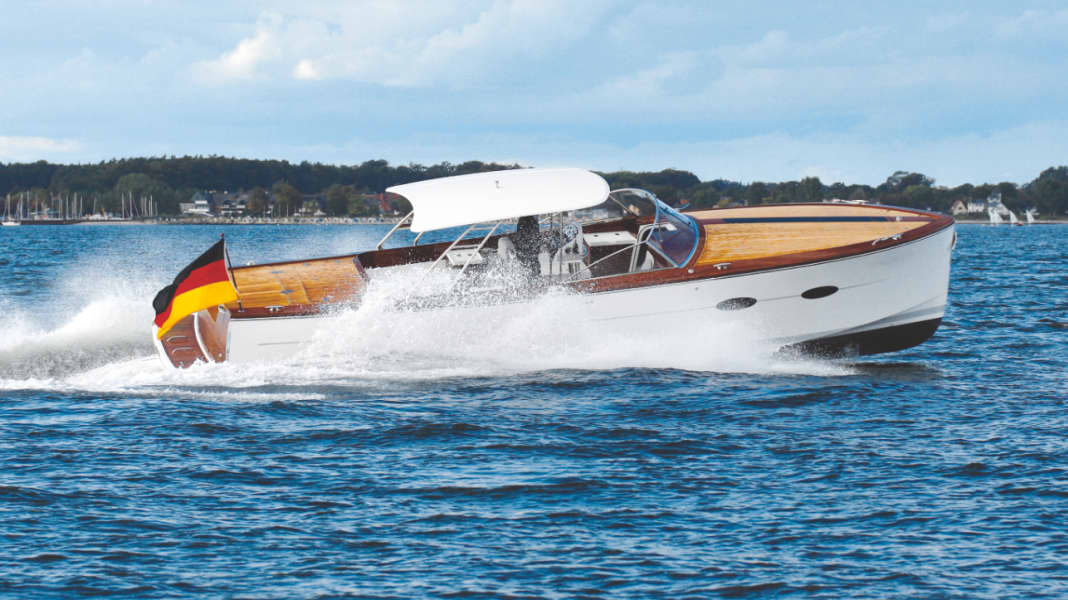 Knierim 36 Runabout