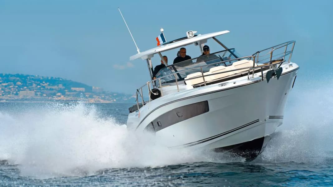 Test: Jeanneau Cap Camarat 10.5 WA Serie2
