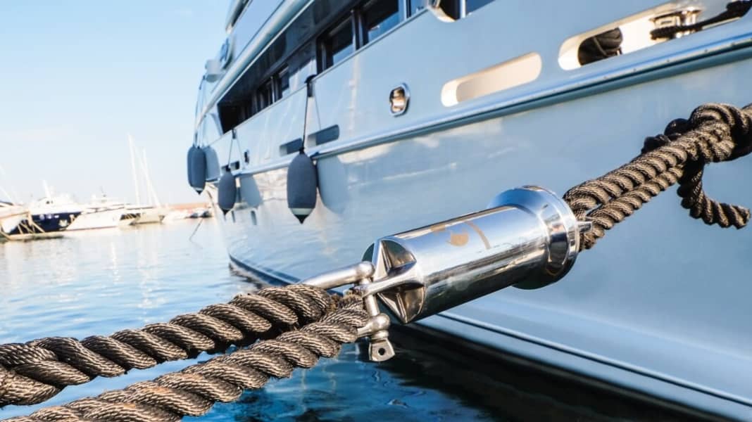 Yacht shock absorber