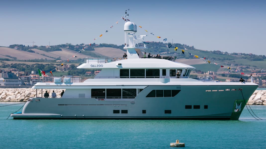 CdM wasserte 32-Meter-„Galego"