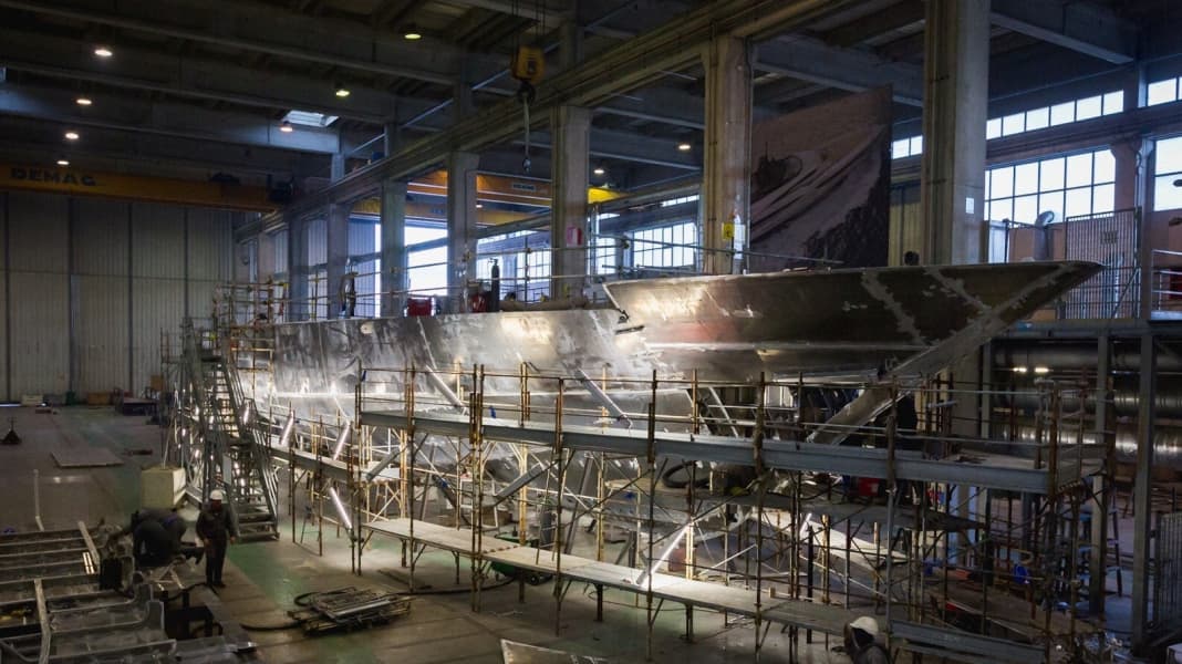 New semi-glider from ISA Yachts