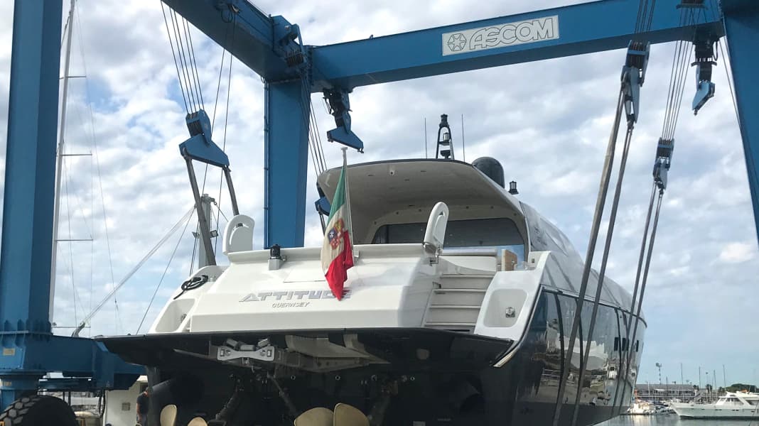 Shipyard anniversary: Otam in launch mood