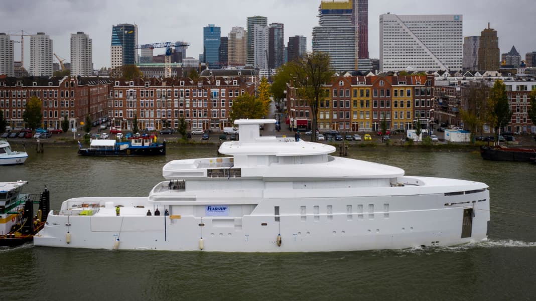 Ice explorer from Feadship