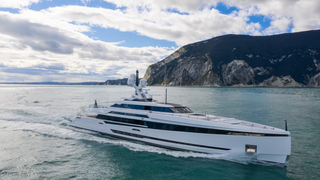 50 sporty metres from Columbus Yachts